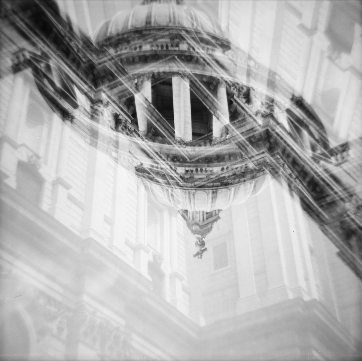 London trägt monochrom