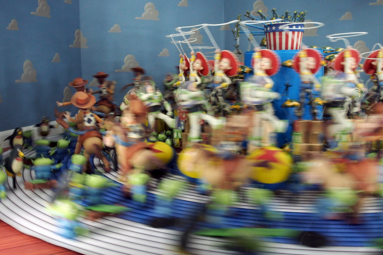 Ausstellung "Pixar - 25 Years of Animation" - Zoetrop - Rechte für die abgebildeten Figuren und Kunstwerke liegen bei Pixar, Bildrechte bei "Fee ist mein Name"
