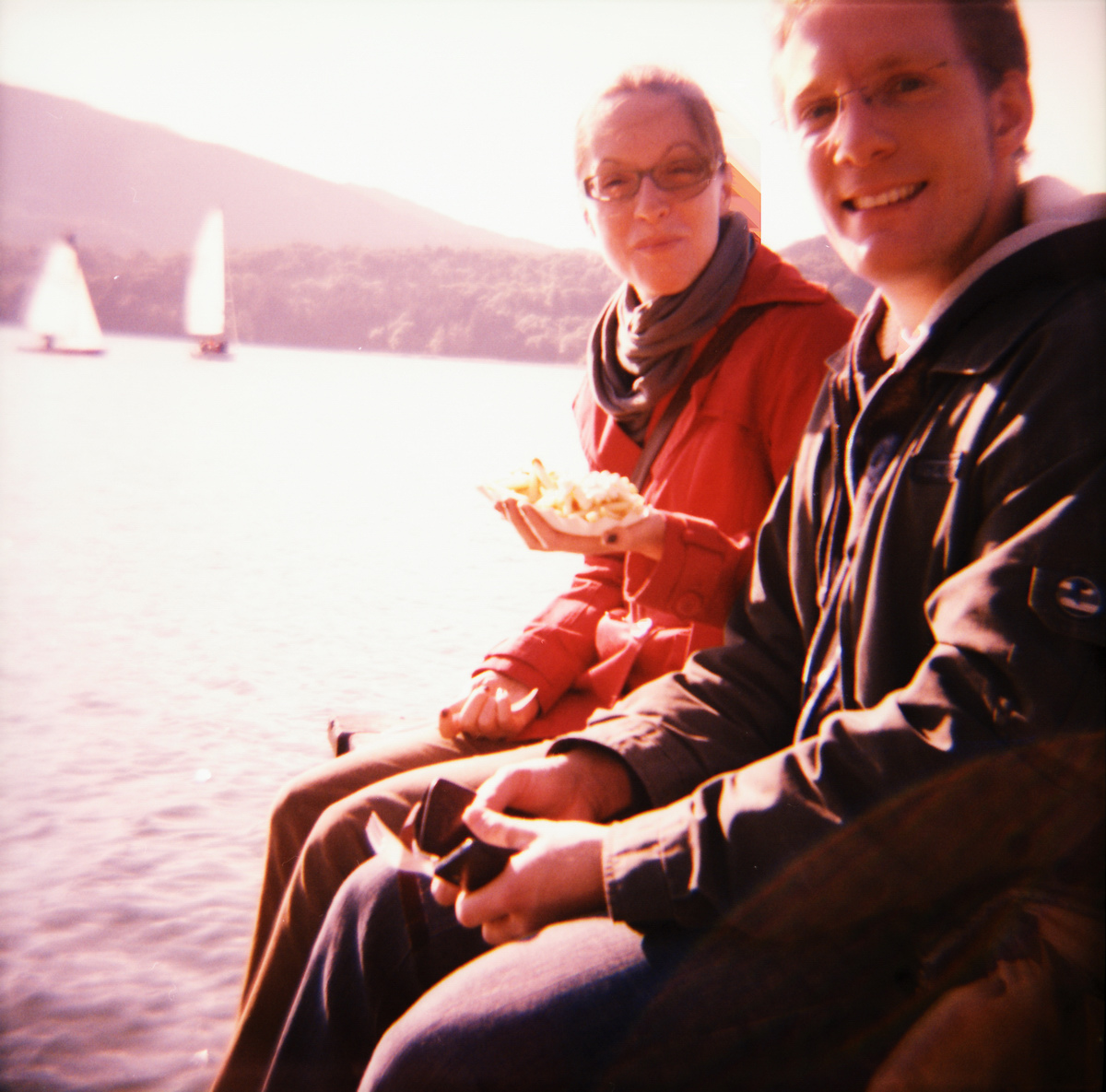 Ein Tag am Tegernsee - Diana F+ und Fuji Velvia Film - "Fee ist mein Name"