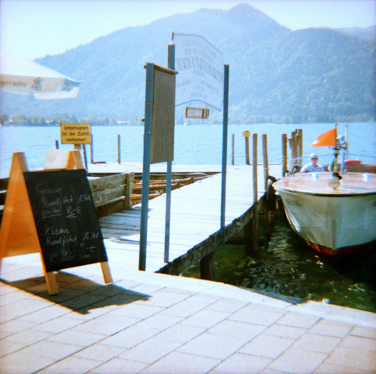 Sommer am Tegernsee - Analoges Foto aufgenommen mit einer Diana F+