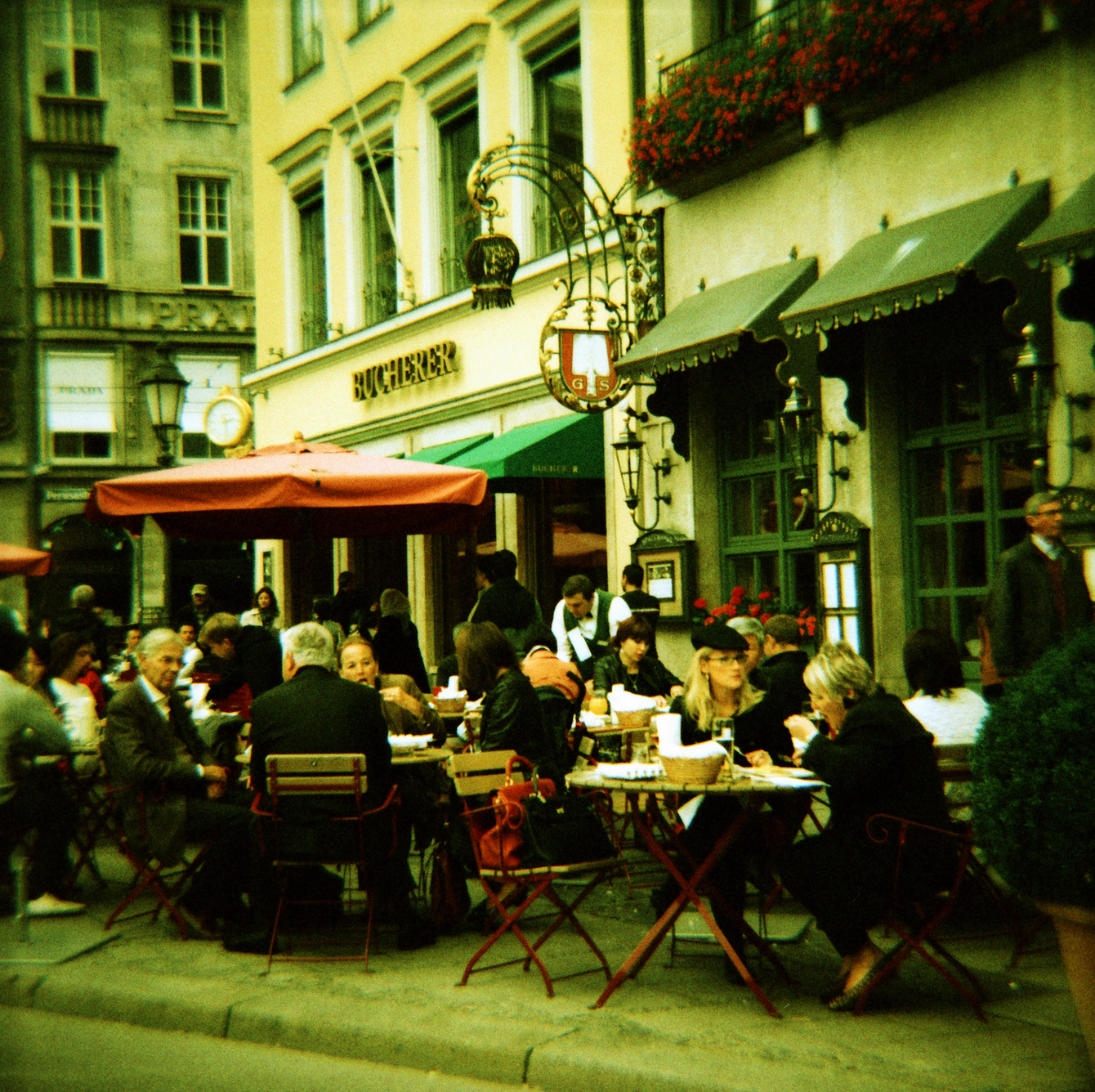 München - Diana F+ - "Fee ist mein Name"