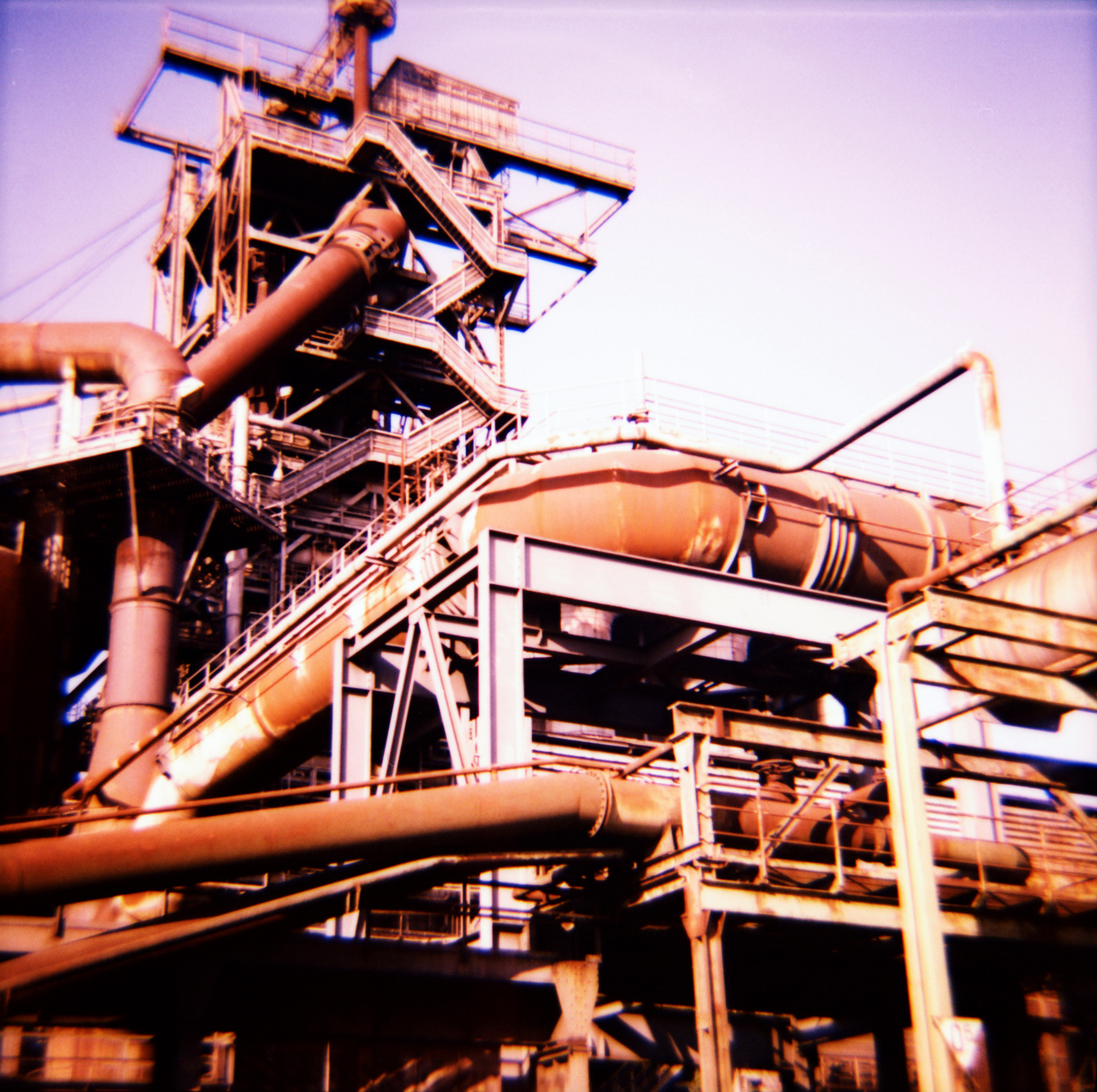 Landschaftspark Duisburg - Diana F+ und Fujichrome Velvia 100F - by "Fee ist mein Name"