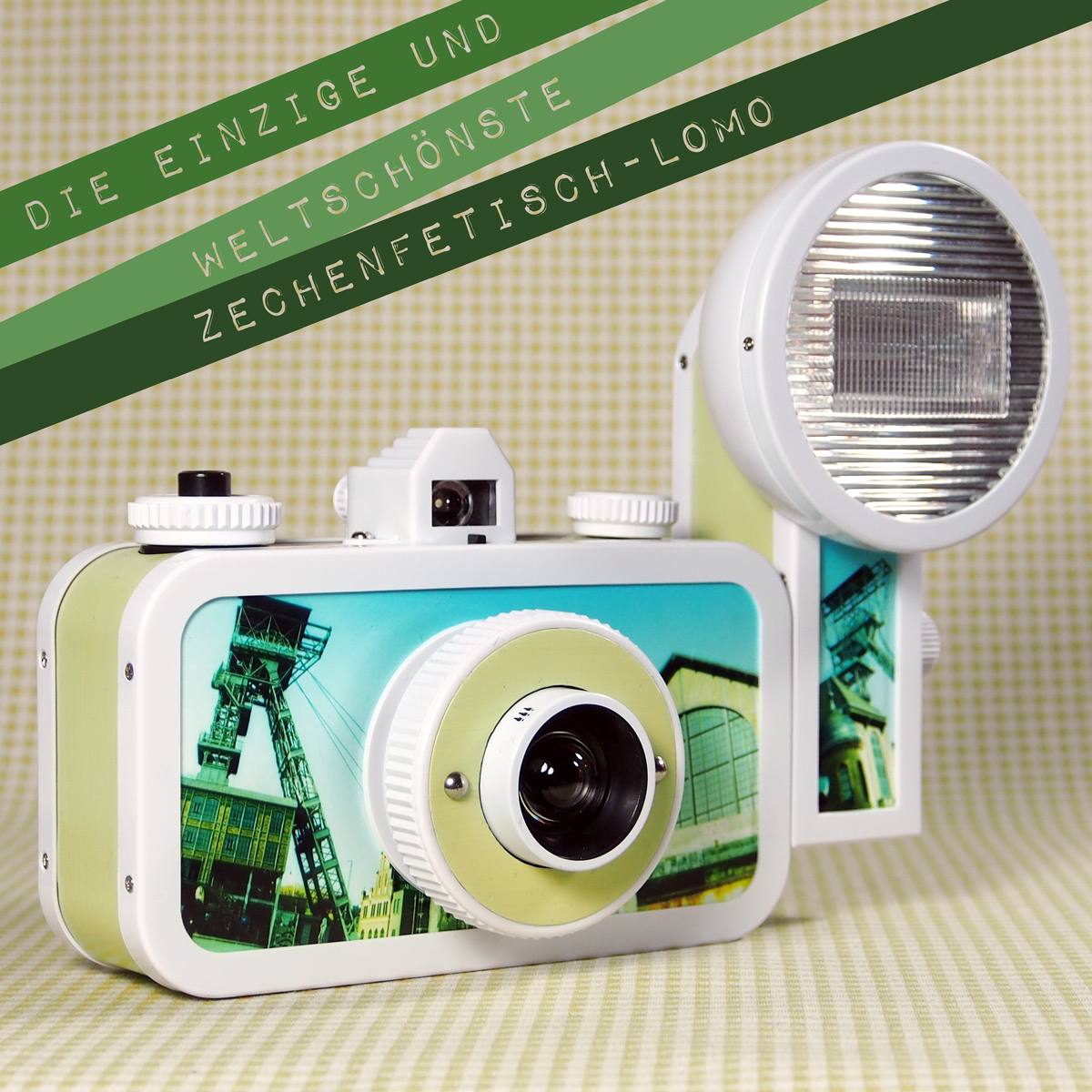 Pimped up Lomography "La Sardina" camera by "Fee ist mein Name"