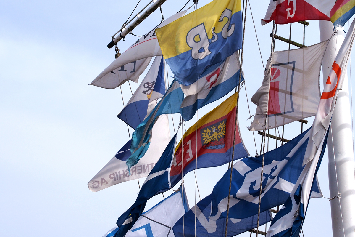 Binnenhafen Emden, Ratsdelft -"Fee ist mein Name"