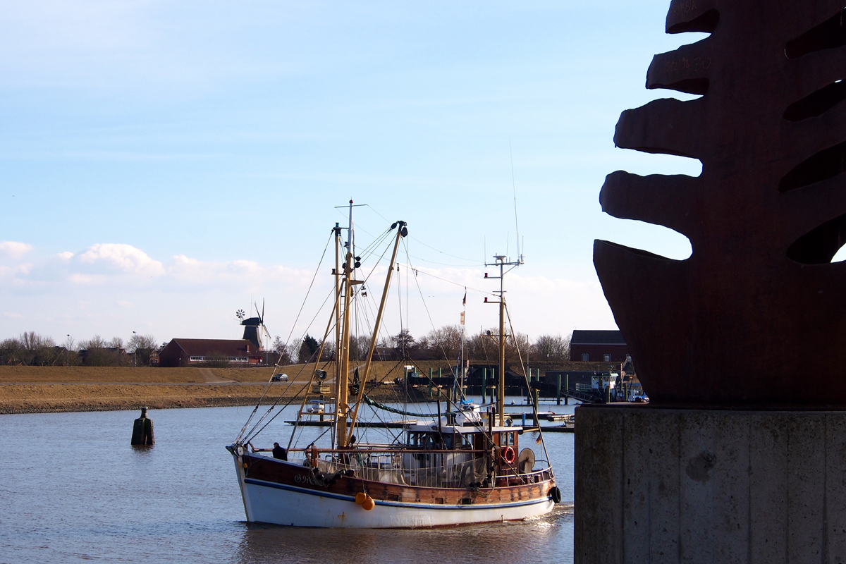 Drachen steigen lassen in Greetsiel - "Fee ist mein Name"