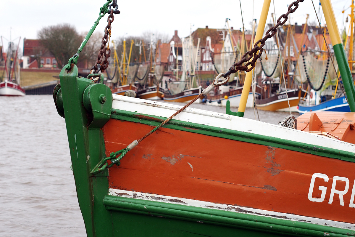 Graues Greetsiel - Hafen - "Fee ist mein Name"
