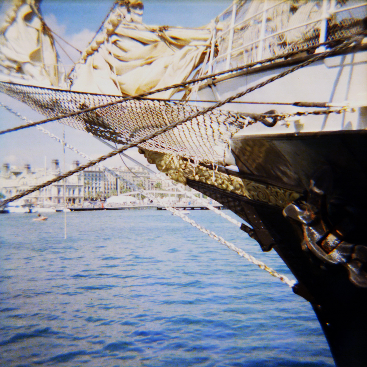 Segelschiff-Regatta im Hafen von Barcelona - Diana F+ Foto auf "Fee ist mein Name"