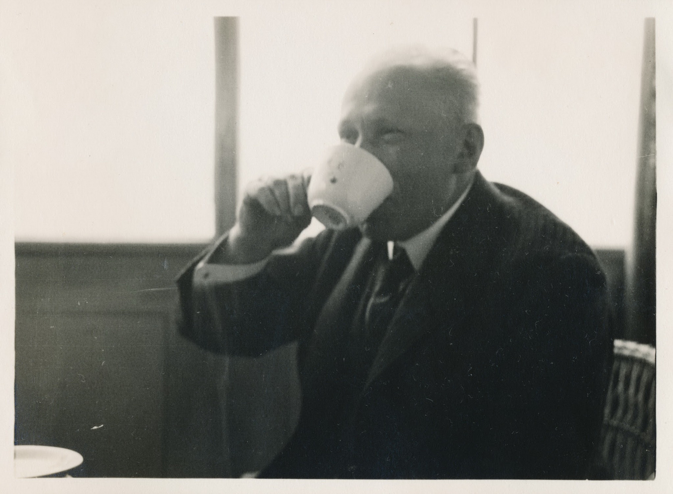 Schlechte Milch für Herrn Schiller - Nostalgisches Foto auf "Fee ist mein Name"