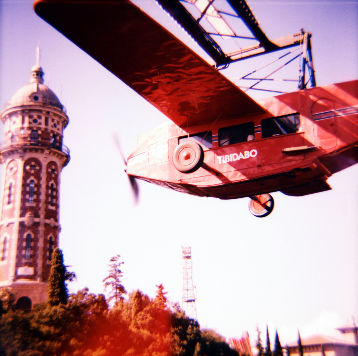 Lomo-Challenge Perspektive / Freizeitpark Tibidabo Barcelona- "Fee ist mein Name"