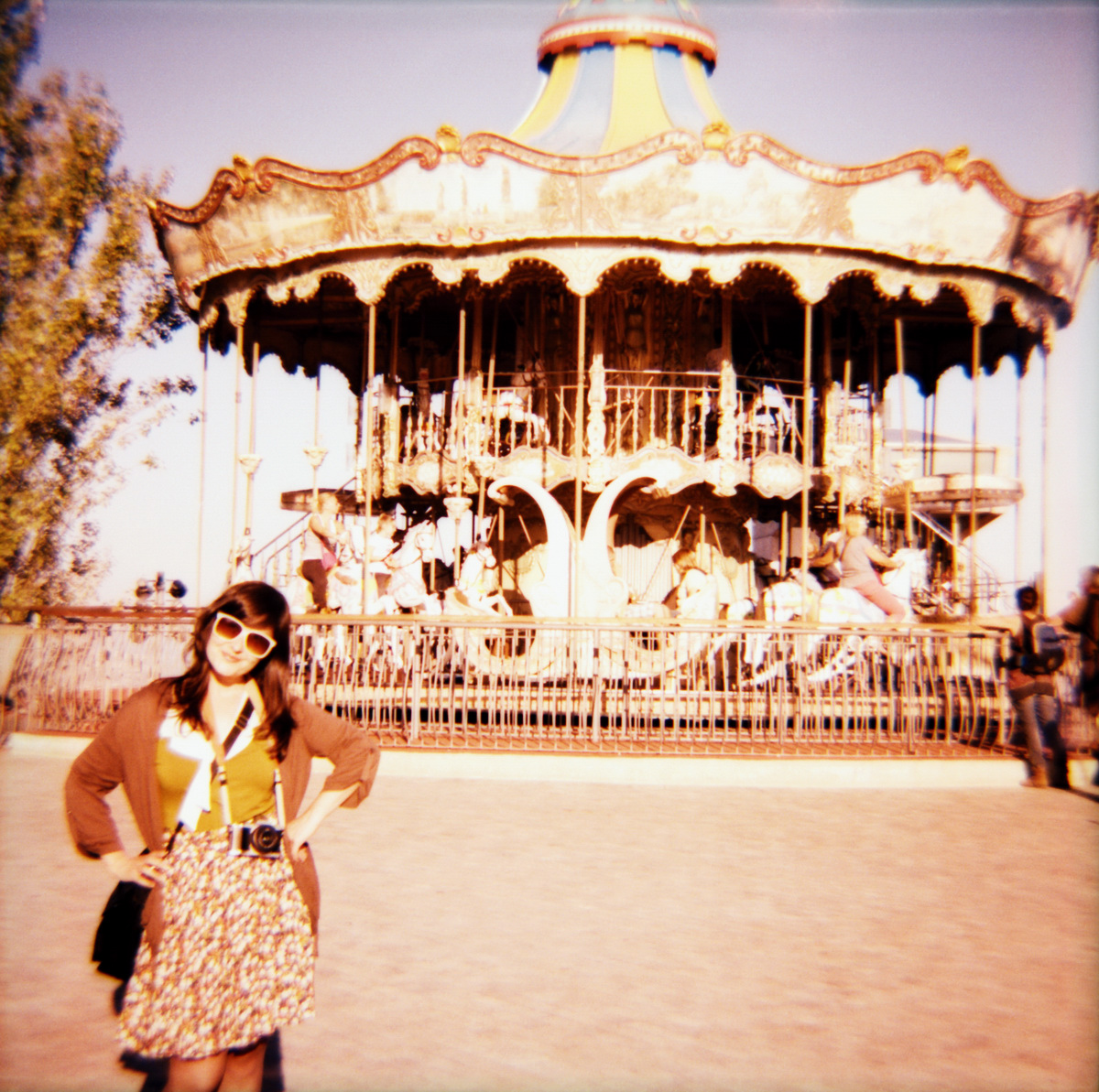 Barcelona mit Diana F+ und Fuji Velvia - "Fee ist mein Name"