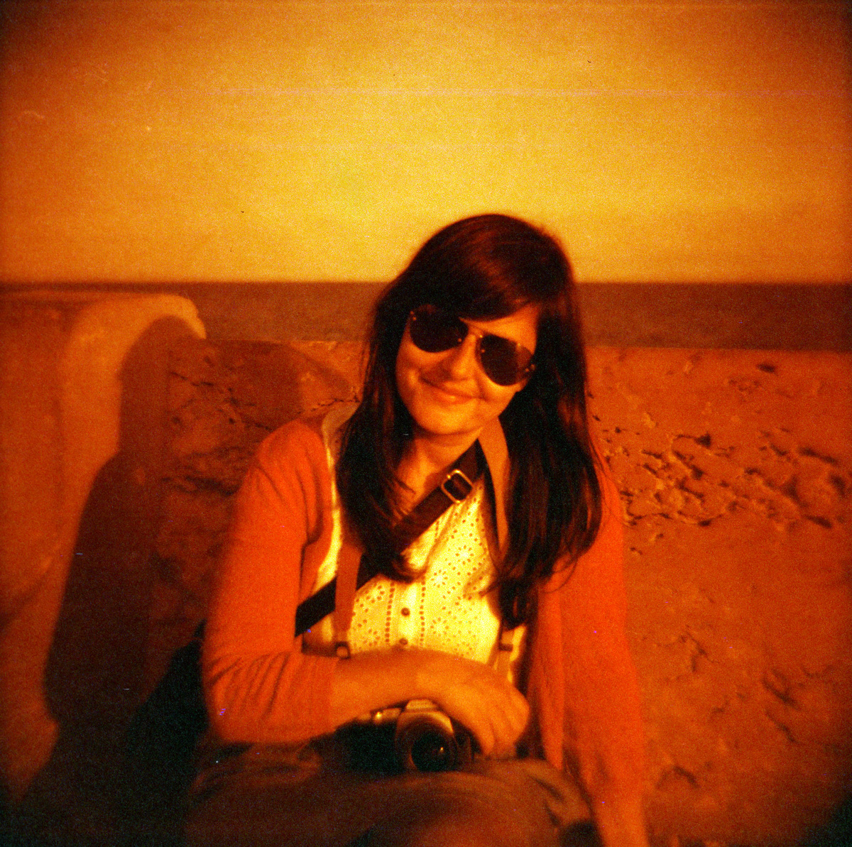 Barcelona in Redscale - "Fee ist mein Name"