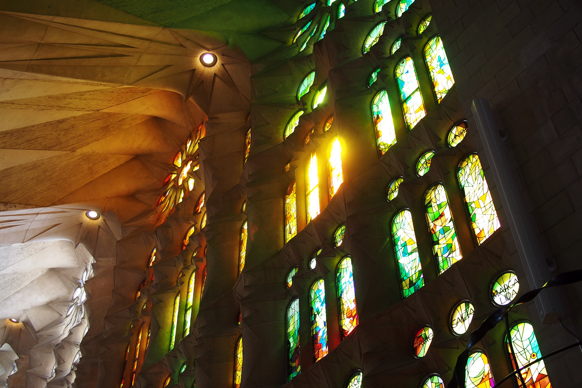 Innenraum Sagrada Familia - "Fee ist mein Name"