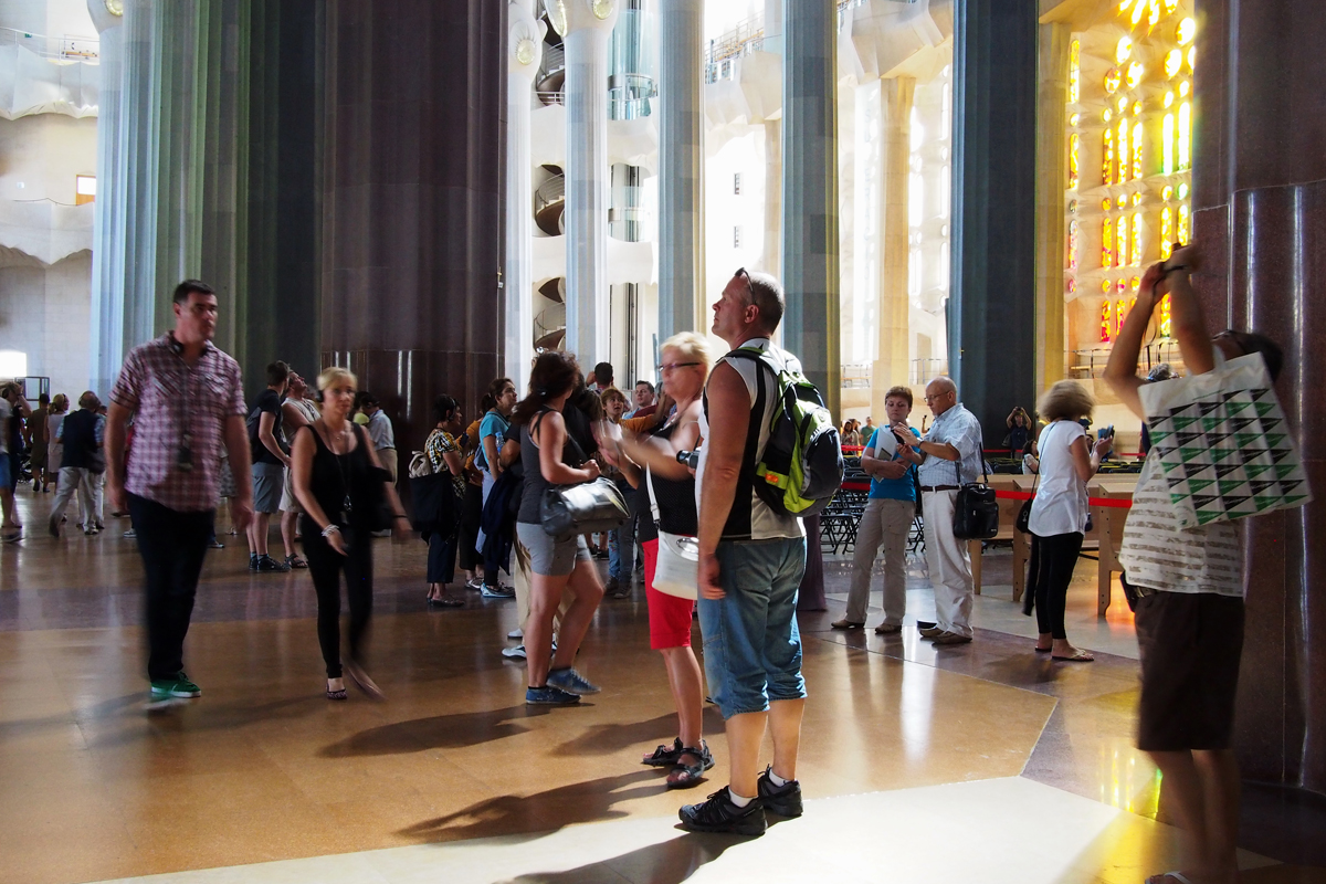 Innenraum Sagrada Familia - "Fee ist mein Name"