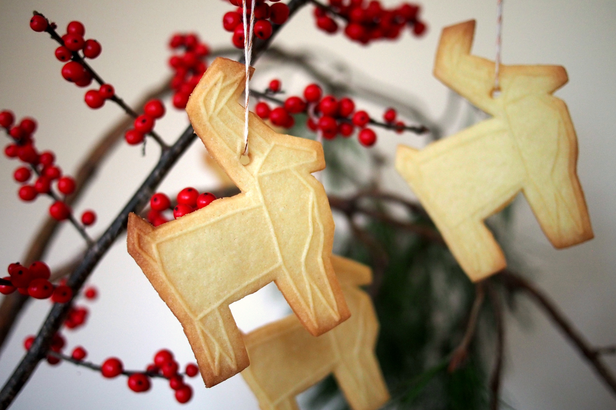 Rudolf, das Linorigami-Rentier als essbarer Christbaumschmuck