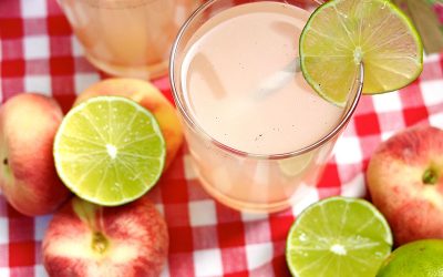 Limetten-Pfirsich-Limonade mit einem Hauch Vanille - "Fee ist mein Name"