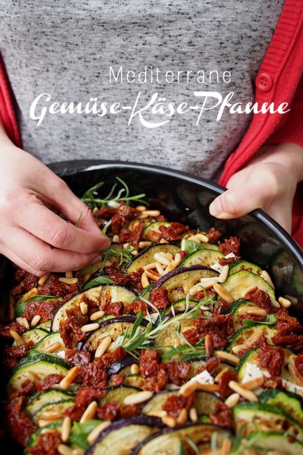 Angrillen mit Outdoorchef - Rezept für Gemüse-Käse-Pfanne // "Fee ist mein Name"