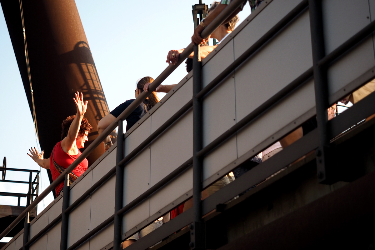 "Über den Rohren, eieiei, muss die Aussicht wohl grenzenlos sein..." – Eine Skywalk-Führung auf Phoenix West – © Fee ist mein Name