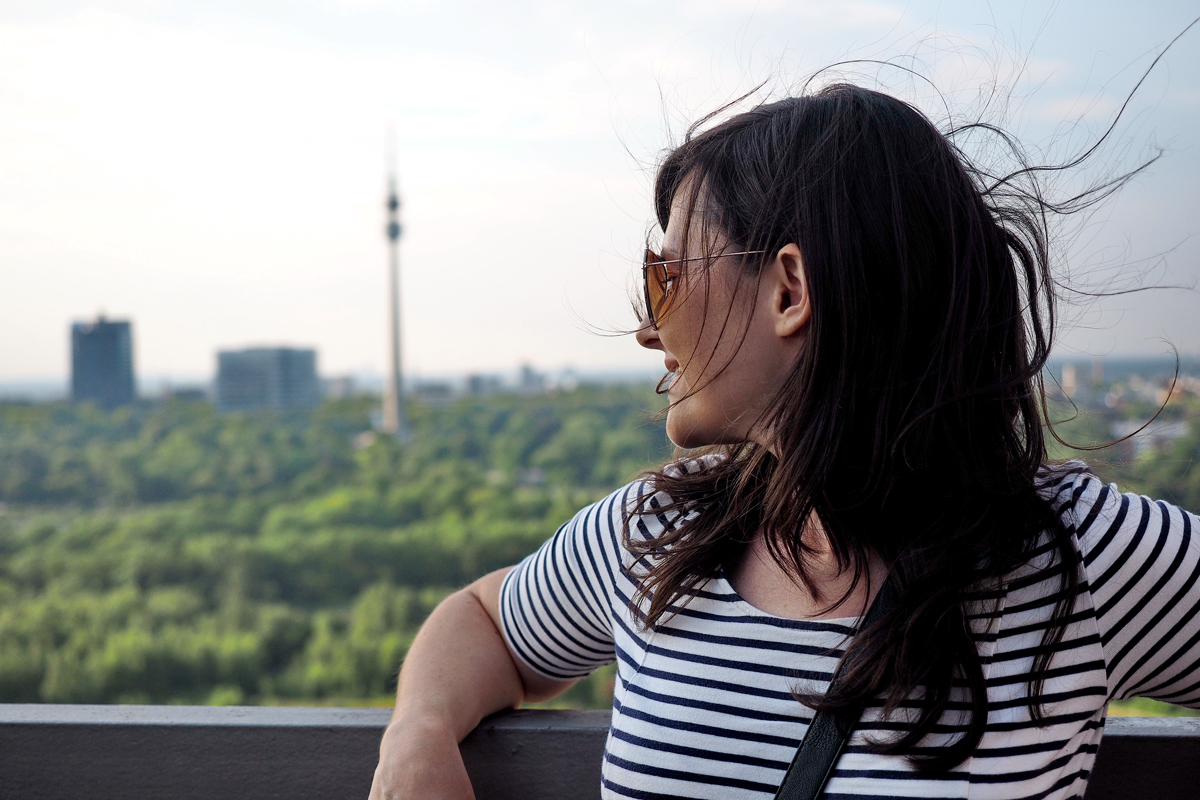 "Über den Rohren, eieiei, muss die Aussicht wohl grenzenlos sein..." – Eine Skywalk-Führung auf Phoenix West – © Fee ist mein Name