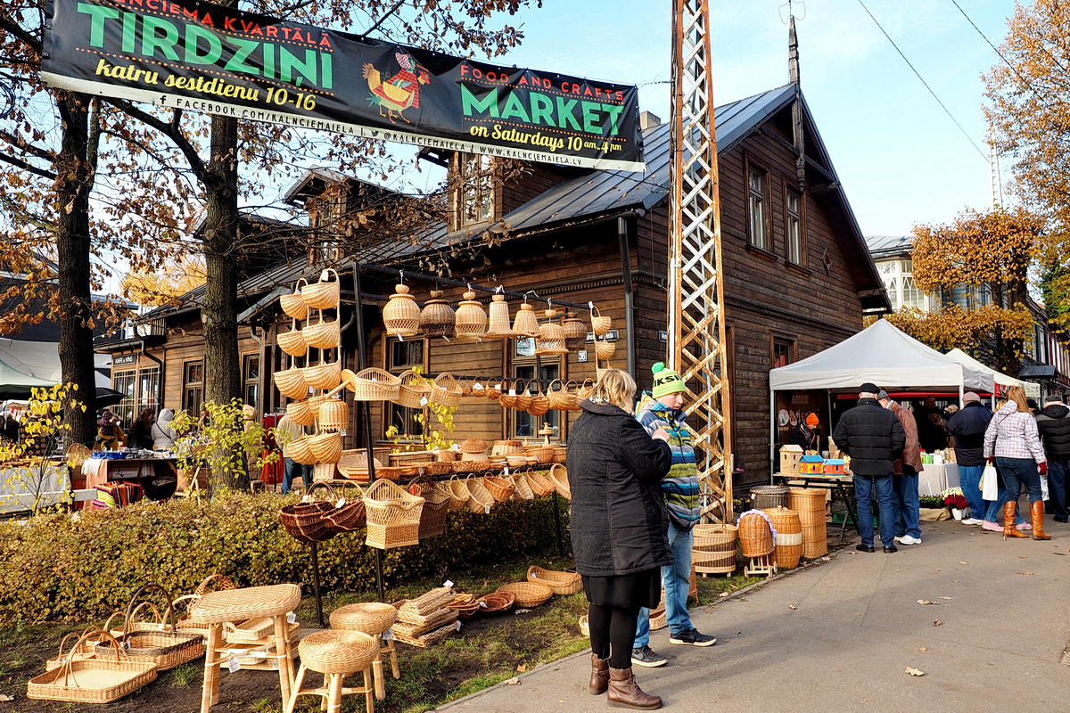 Kulinarik & Shoppen in Riga – Markt im Kalnciema Viertel – "Fee ist mein Name"