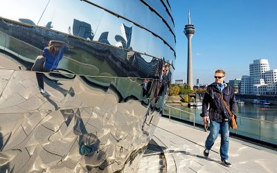 Ein herbstlicher Spaziergang am Medienhafen Düsseldorf - "Fee ist mein Name"