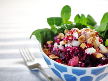 Winterlicher Rote-Bete-Salat mit Birne, Feta und Couscous – Rezept auf "Fee ist mein Name"